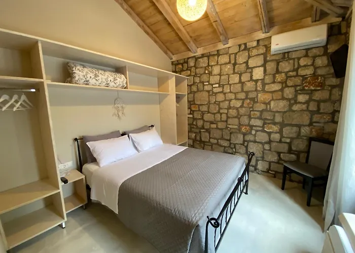 Agrotopia * Theologos (Rhodes)